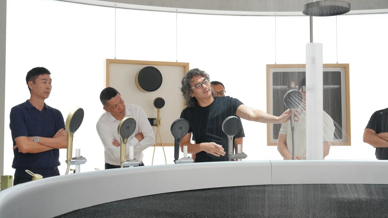 盈峰集团、顾家家居到访悍高